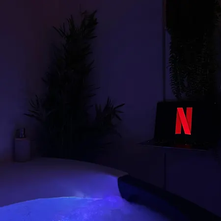 Le Somptueux, Cosy / Balneo Διαμέρισμα Καρκασόν