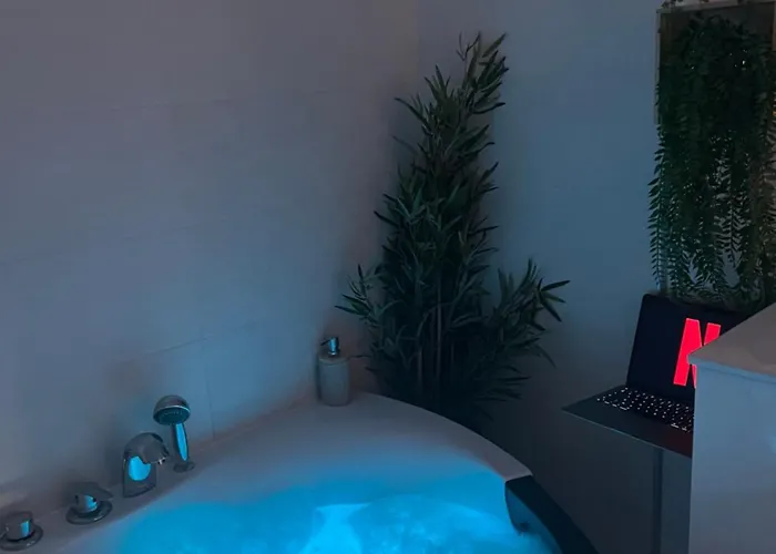 Le Somptueux, Cosy / Balneo *