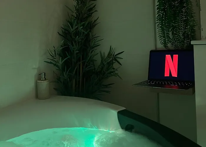 Apartment Le Somptueux, Cosy / Balneo Carcassonne